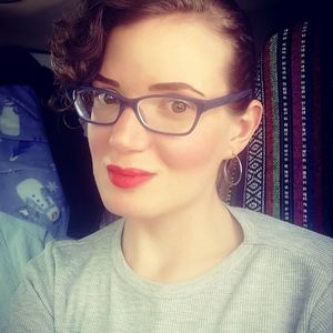 Meet your Posher, Ann